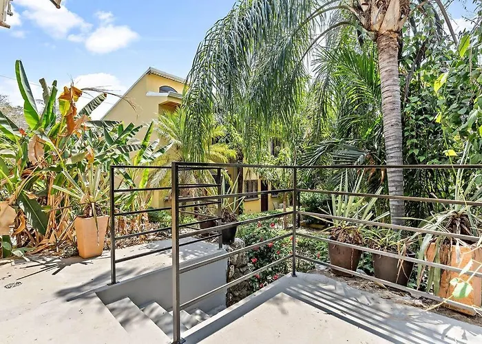 Apartamento Lsi1 Cozy 2 Bdrm And Steps To Tamarindo
