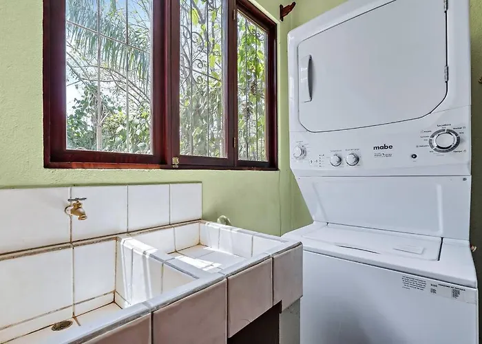 Lsi1 Cozy 2 Bdrm And Steps To Tamarindo