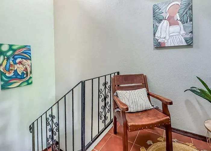 Lsi1 Cozy 2 Bdrm And Steps To