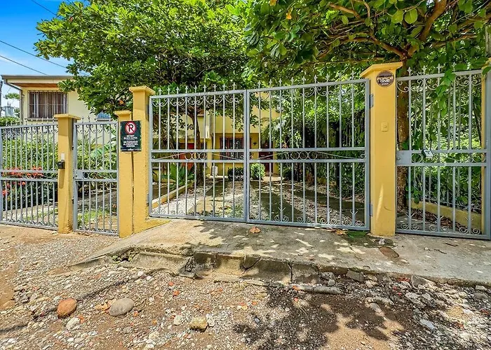 Apartamento Lsi1 Cozy 2 Bdrm And Steps To