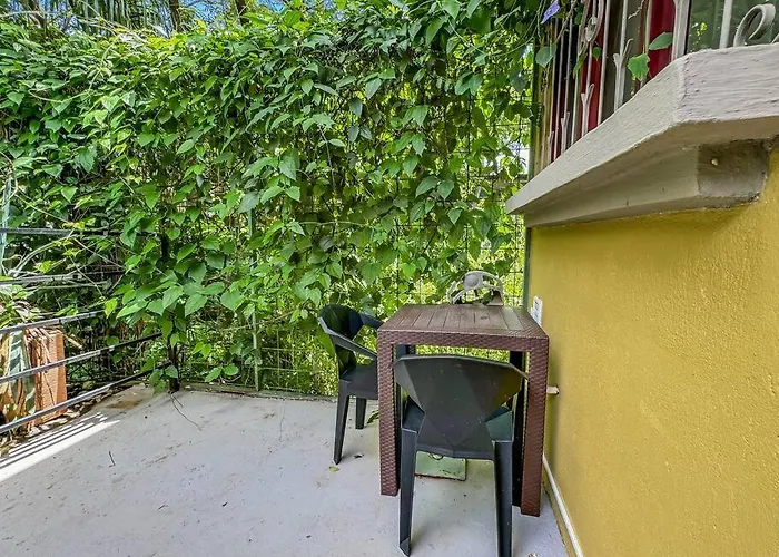 Lsi1 Cozy 2 Bdrm And Steps To Apartamento *