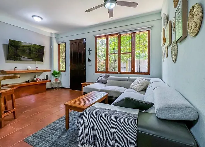 Apartamento Lsi1 Cozy 2 Bdrm And Steps To *